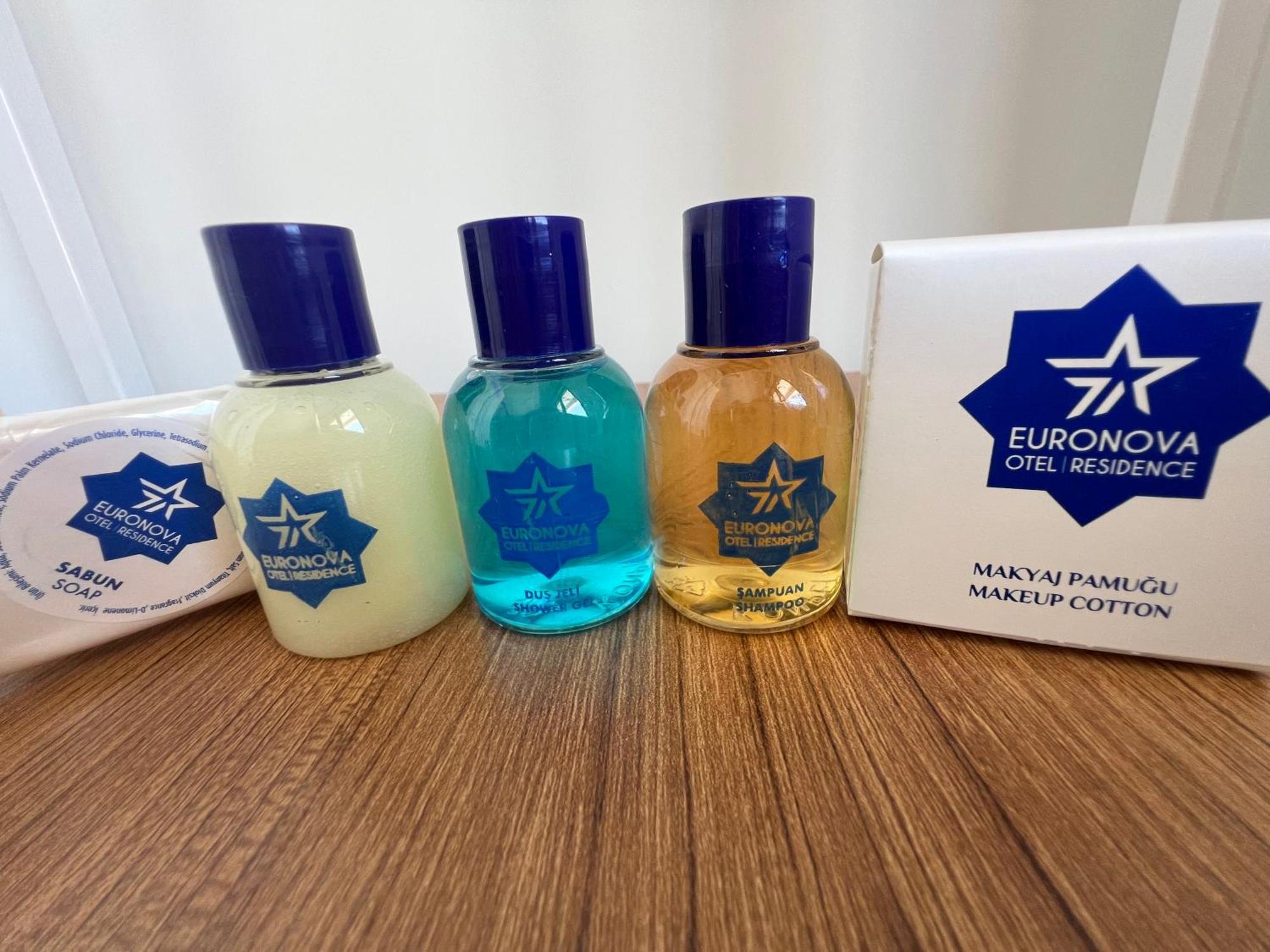 קמר Euronova Hotel & Suites מראה חיצוני תמונה