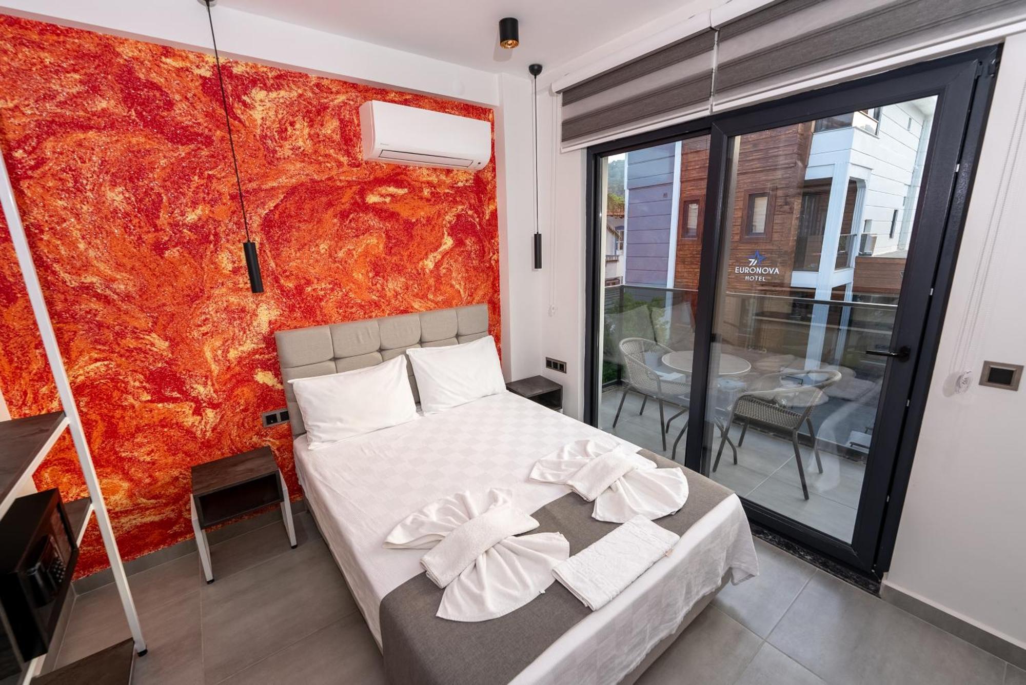 קמר Euronova Hotel & Suites מראה חיצוני תמונה